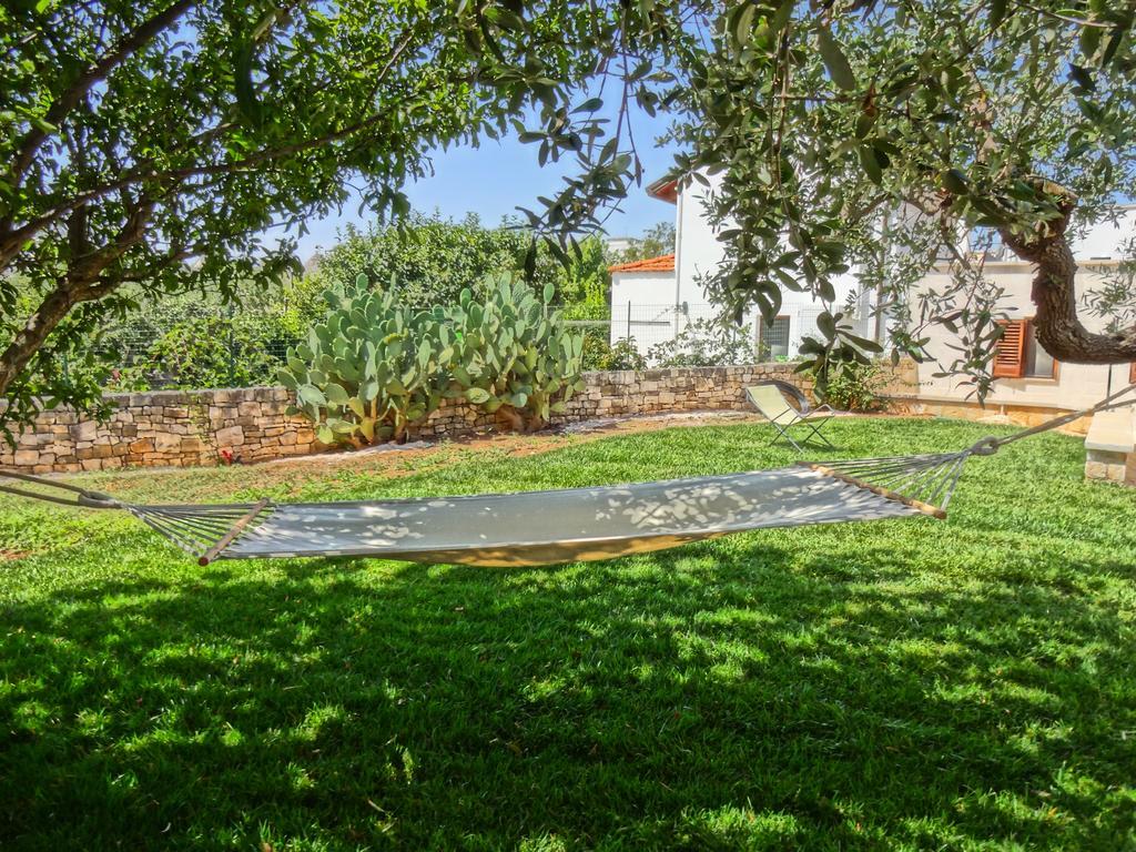 Trulli-Eu Guesthouse Alberobello Exterior photo